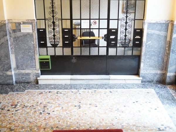 appartamento in vendita a Milano in zona Solari
