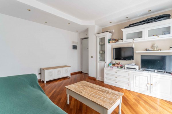 appartamento in vendita a Milano in zona Barona