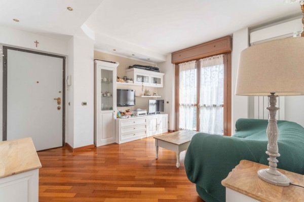 appartamento in vendita a Milano in zona Barona