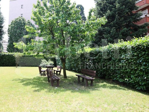 appartamento in vendita a Milano in zona Affori