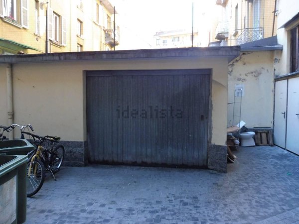 locale di sgombero in vendita a Milano