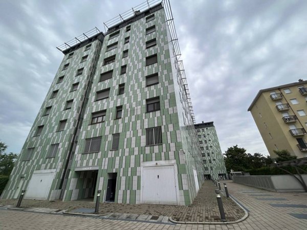 appartamento in vendita a Milano in zona Rogoredo