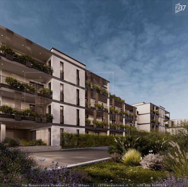 appartamento in vendita a Milano in zona Barona