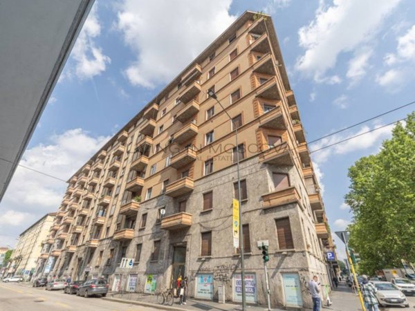 negozio in vendita a Milano in zona Ghisolfa