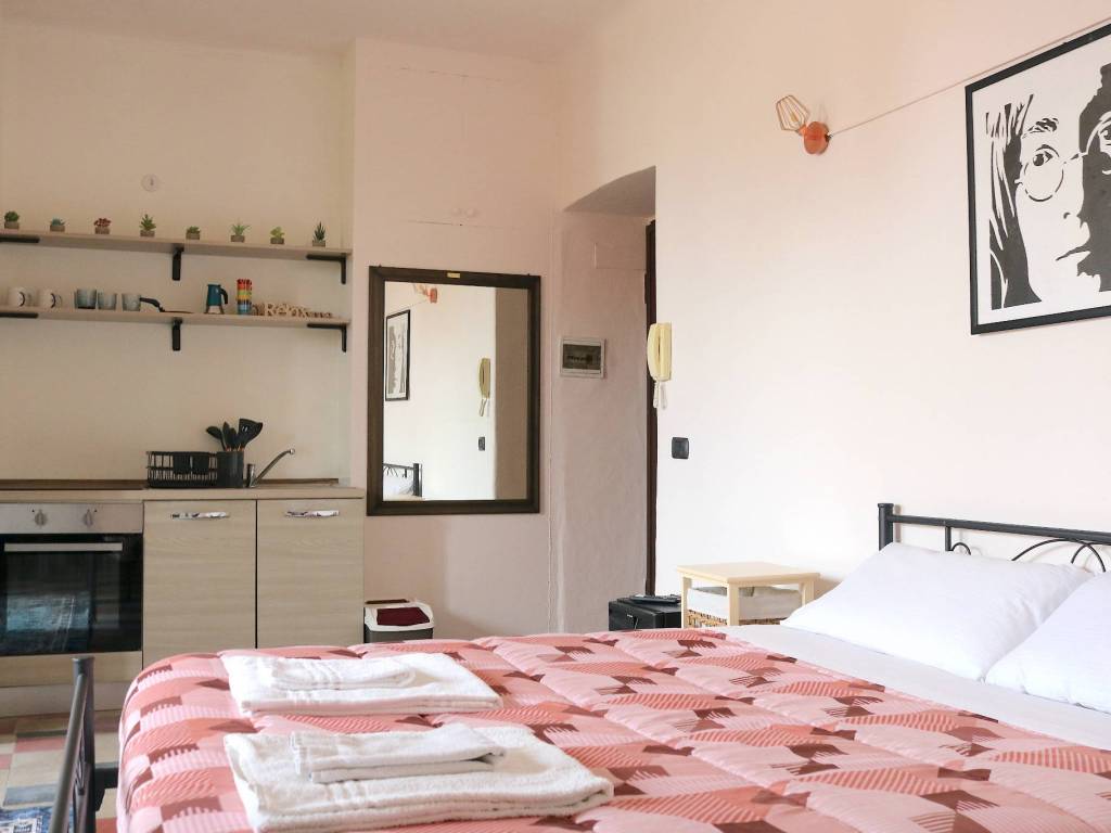 appartamento in vendita a Milano in zona Porta Ticinese