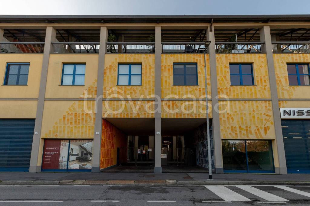 appartamento in vendita a Milano in zona Chiesa Rossa