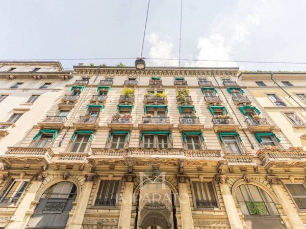 appartamento in vendita a Milano in zona Porta Nuova
