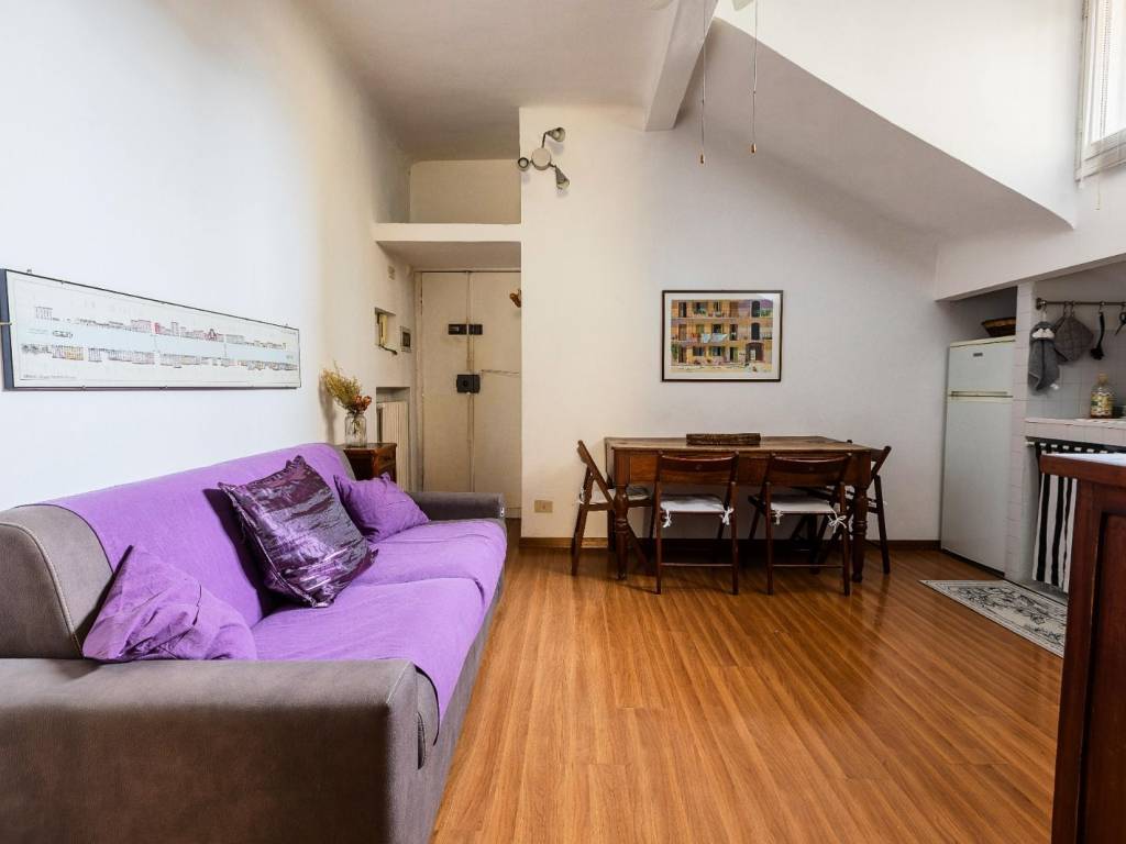 appartamento in vendita a Milano in zona Porta Ticinese
