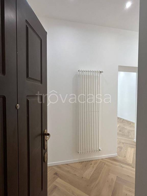 appartamento in vendita a Milano in zona Isola