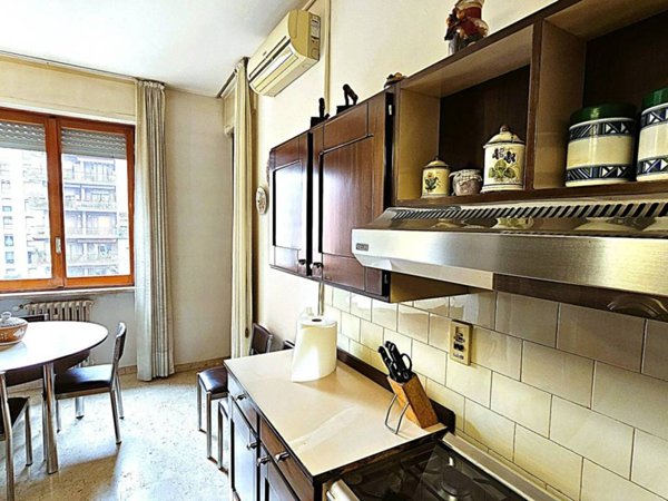 appartamento in vendita a Milano in zona Ronchetto sul Naviglio