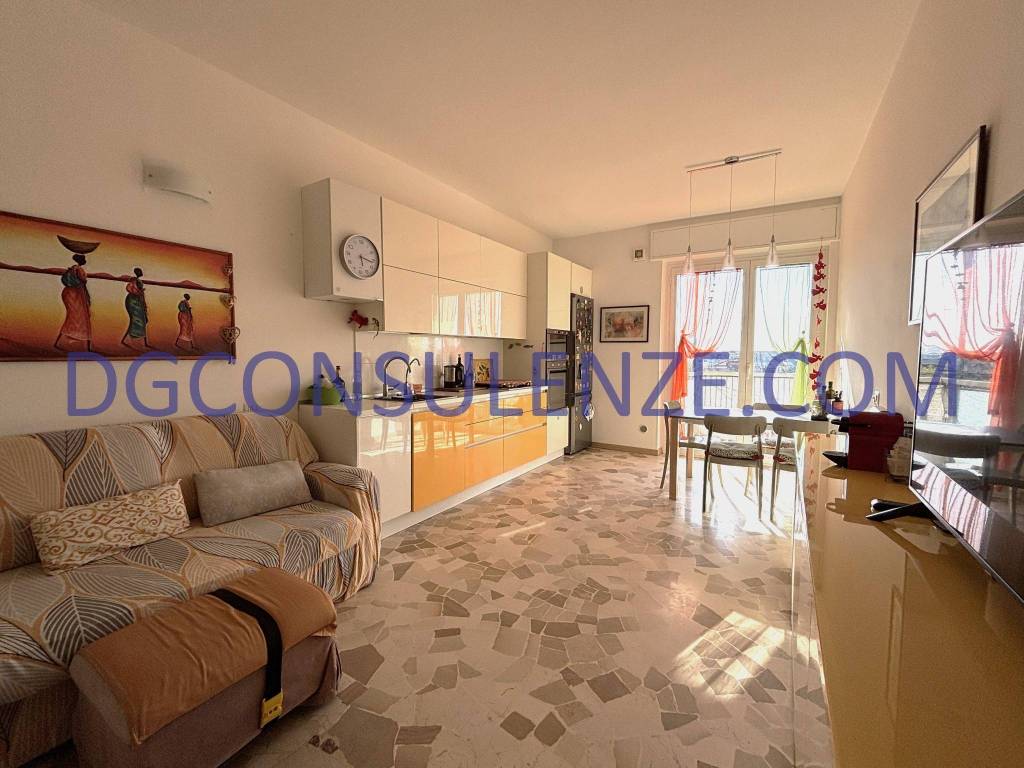 appartamento in vendita a Milano in zona Città Studi