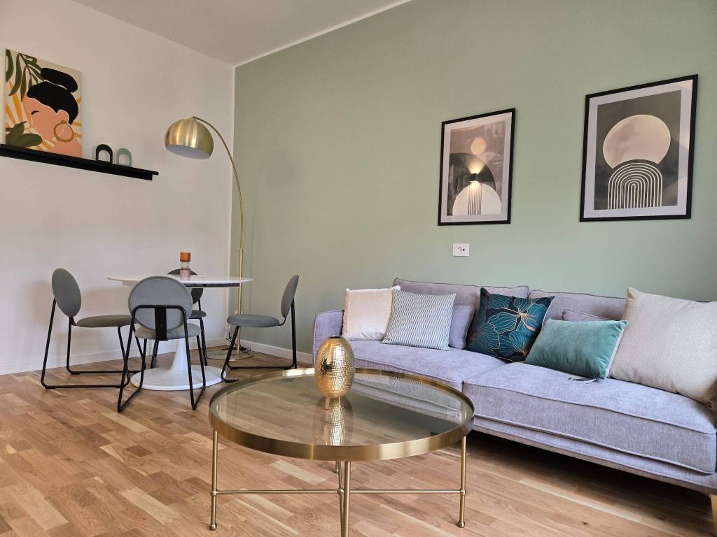 appartamento in vendita a Milano in zona Solari