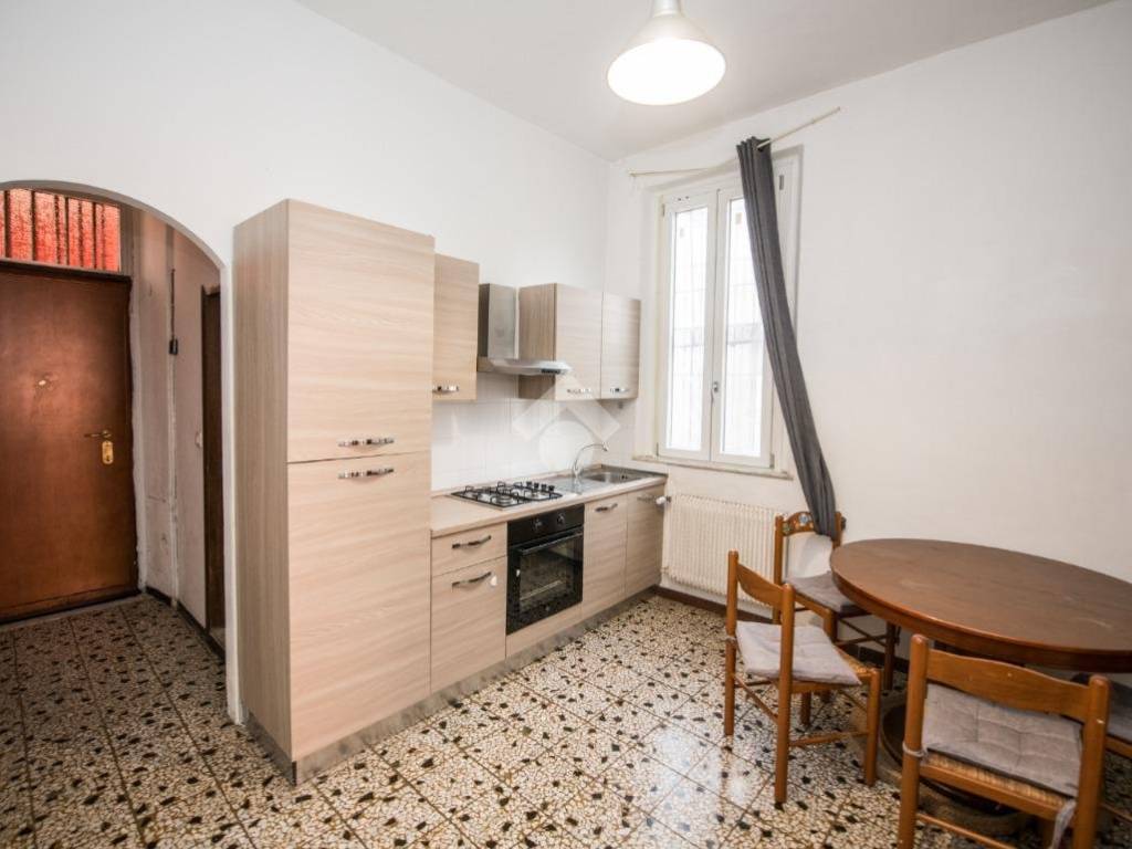 appartamento in vendita a Milano in zona Baggio