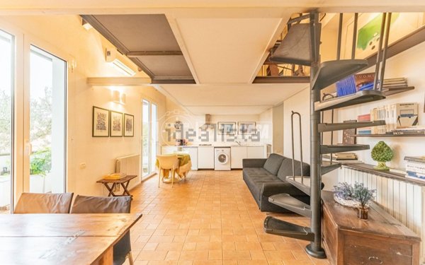 appartamento in vendita a Milano in zona Isola