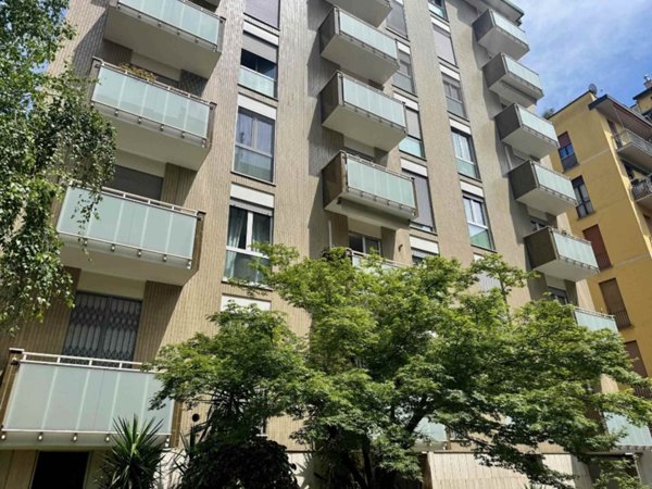 appartamento in vendita a Milano in zona Villapizzone