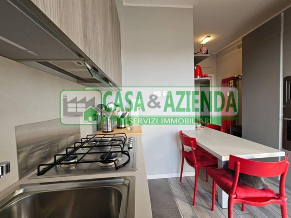 appartamento in vendita a Milano in zona Crescenzago