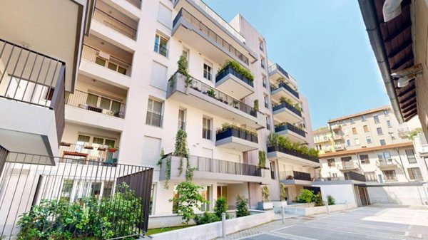appartamento in vendita a Milano in zona Città Studi