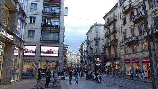 negozio in vendita a Milano