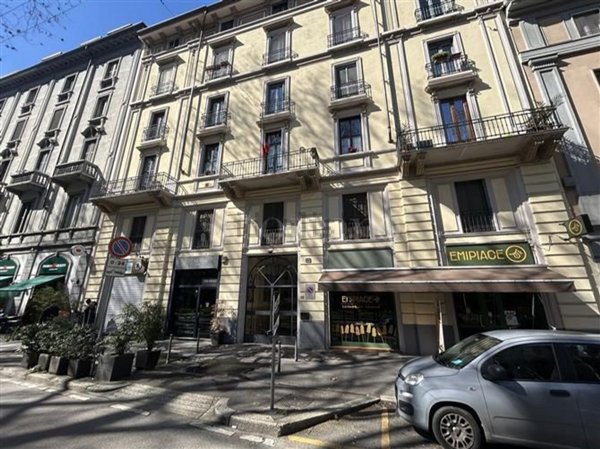 casa indipendente in vendita a Milano in zona Porta Romana