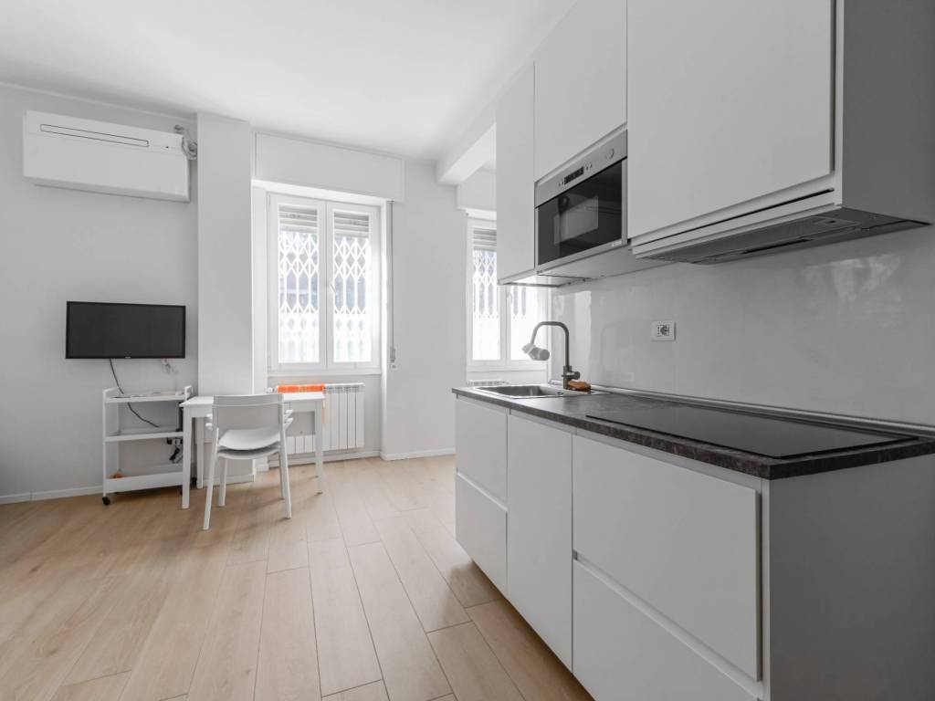appartamento in vendita a Milano in zona Maggiolina