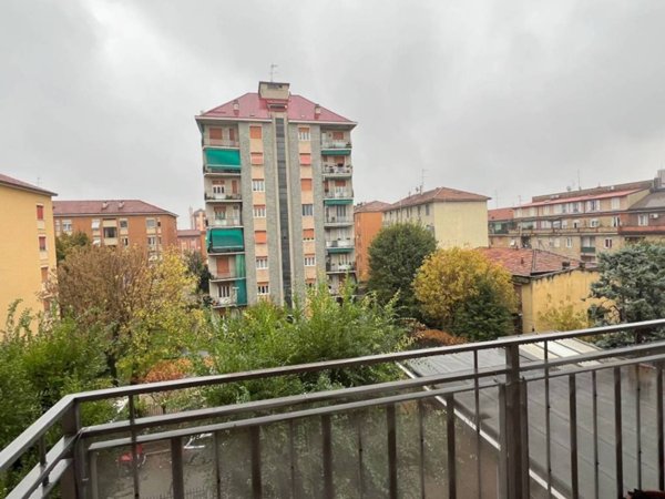 appartamento in vendita a Milano in zona Niguarda