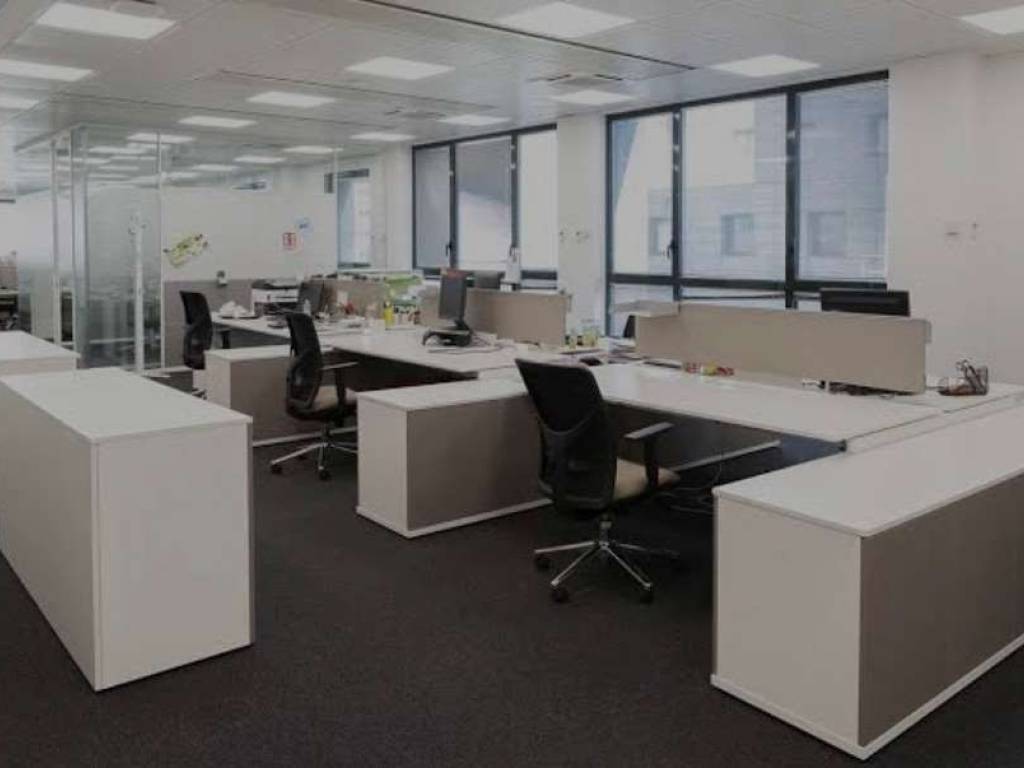 ufficio in vendita a Milano in zona Bovisa