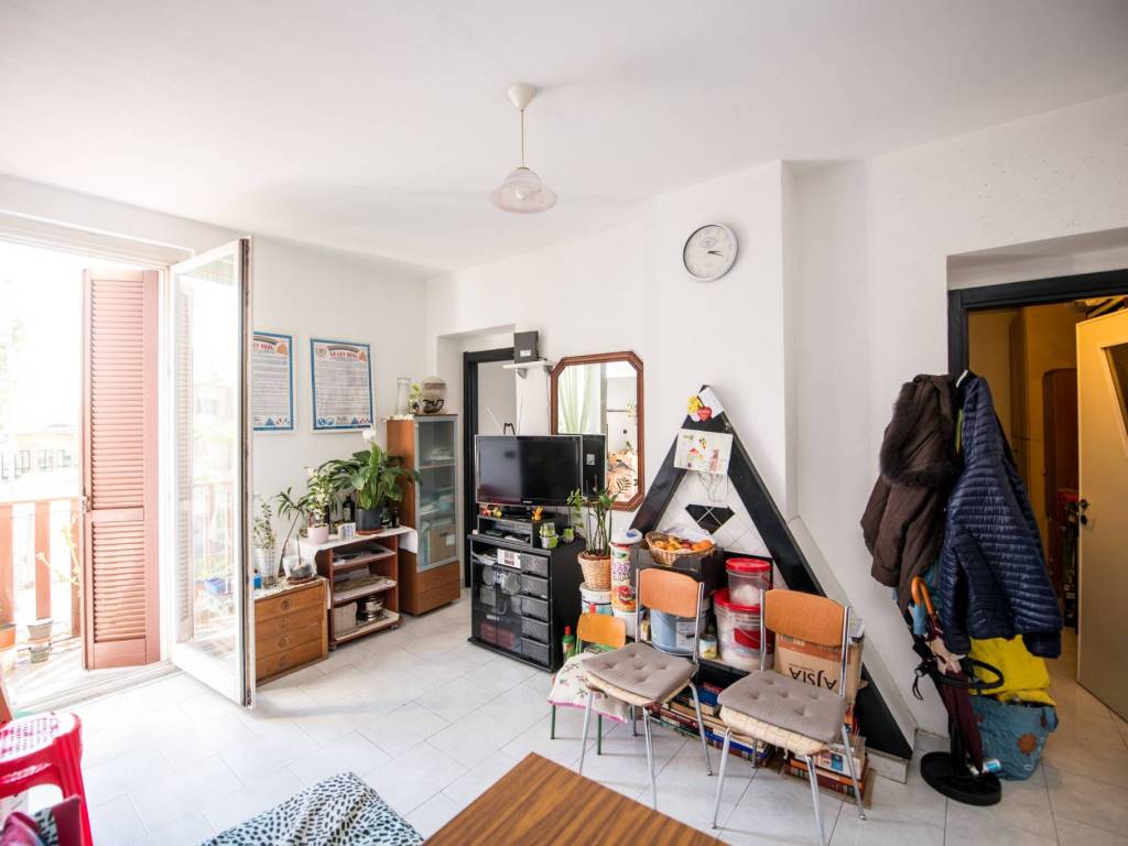 appartamento in vendita a Milano in zona Forlanini