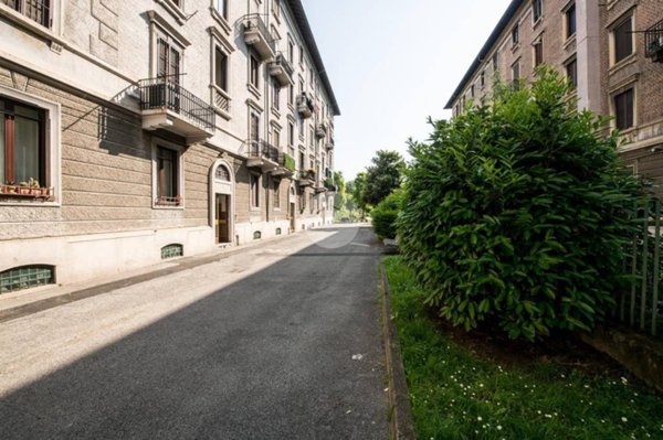 appartamento in vendita a Milano in zona Lambrate