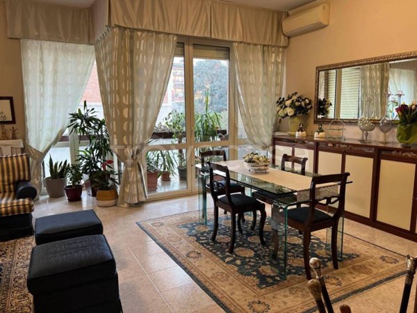 appartamento in vendita a Milano in zona Maggiolina