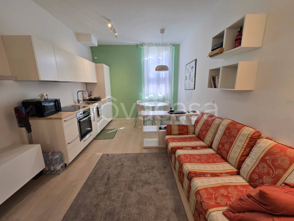 appartamento in vendita a Milano in zona Rogoredo