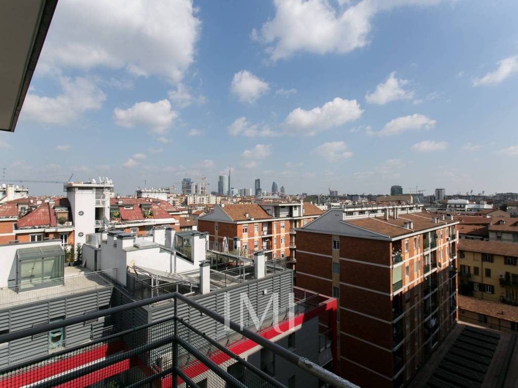 appartamento in vendita a Milano in zona Isola