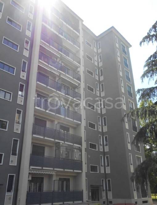 appartamento in vendita a Milano in zona Piazzale Lodi