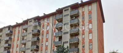 appartamento in vendita a Milano in zona Cadorna