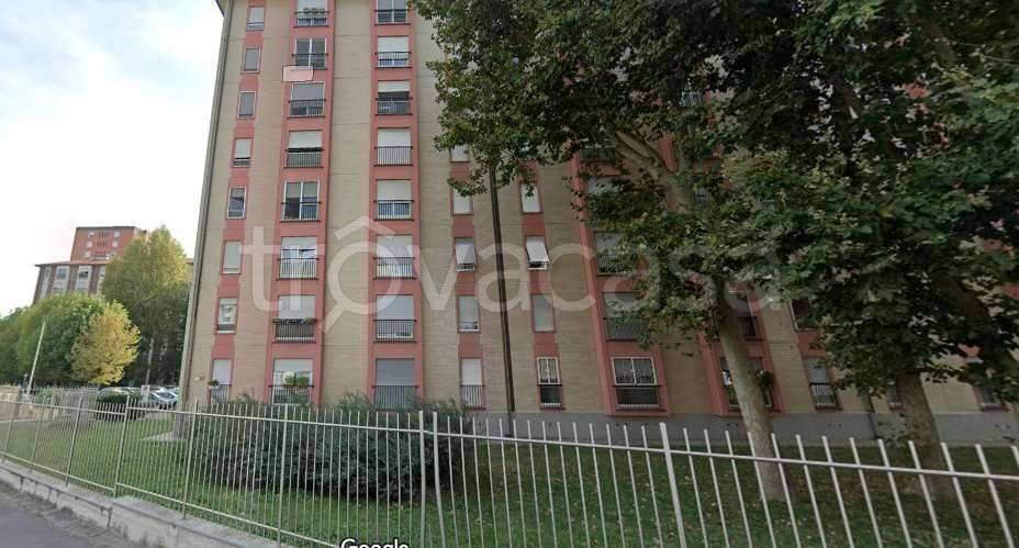 appartamento in vendita a Milano in zona Gallaratese