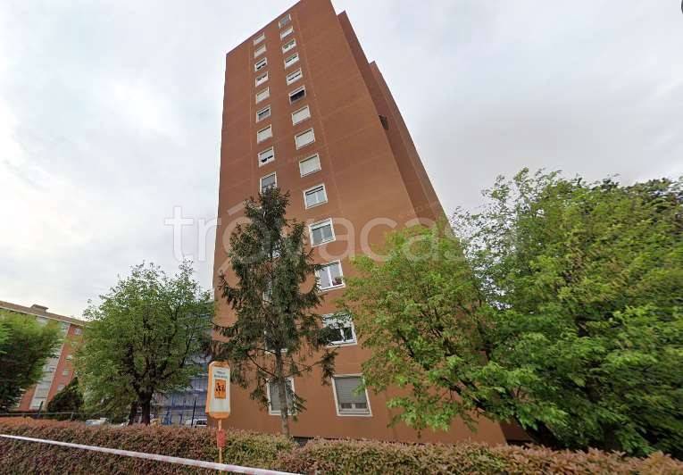 appartamento in vendita a Milano in zona Gallaratese