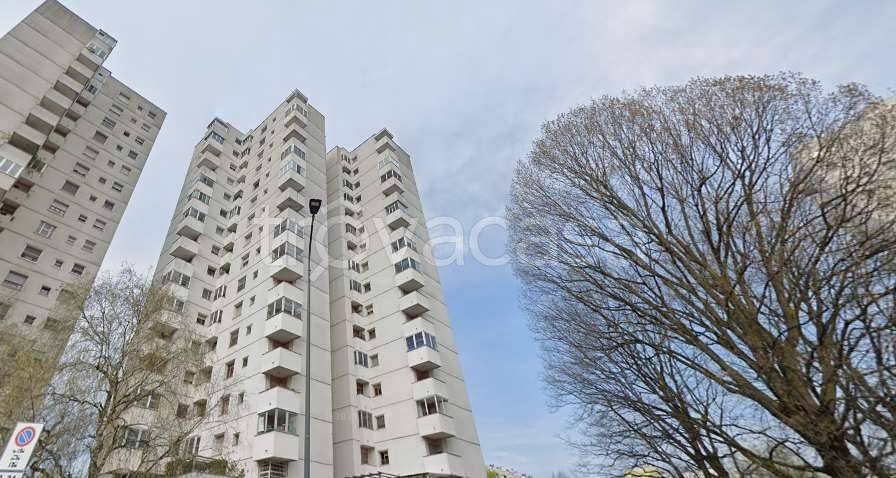appartamento in vendita a Milano in zona Gratosoglio