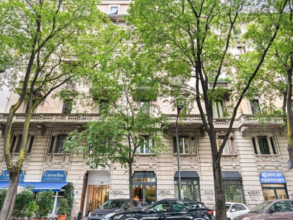 appartamento in vendita a Milano in zona XXII Marzo