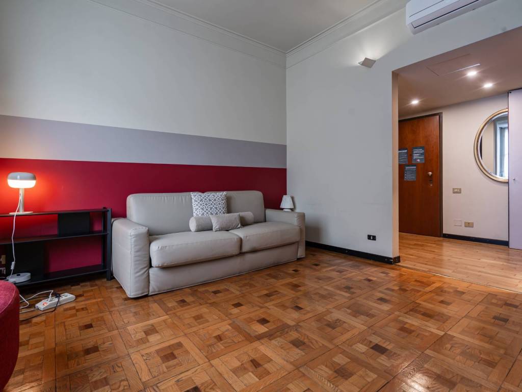 appartamento in vendita a Milano in zona Centro Direzionale
