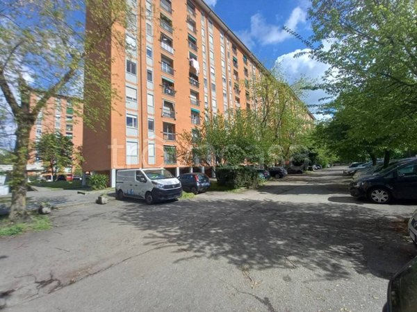 appartamento in vendita a Milano in zona Forze Armate