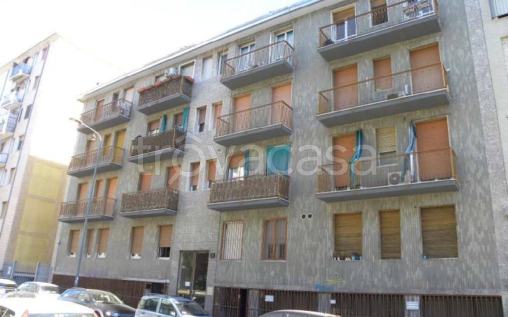 ufficio in vendita a Milano in zona San Siro