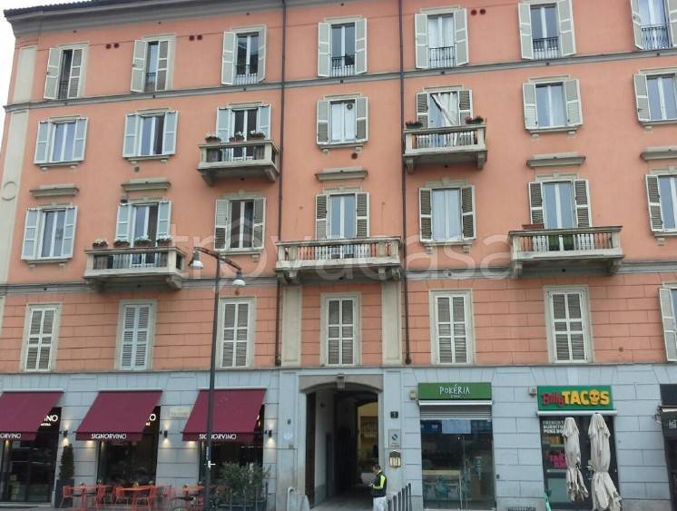 appartamento in vendita a Milano in zona Porta Garibaldi