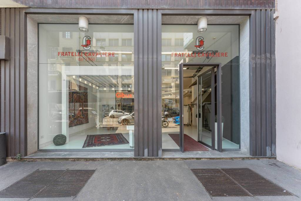 trivano in vendita a Milano in zona Porta Romana