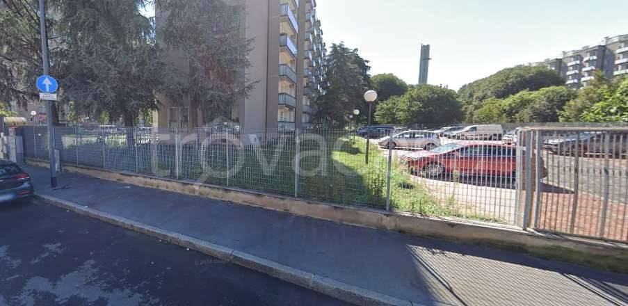 appartamento in vendita a Milano in zona Quarto Oggiaro