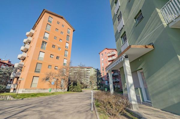 appartamento in vendita a Milano in zona Morsenchio