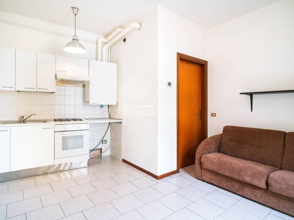 appartamento in vendita a Milano in zona Ponte Lambro