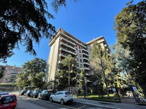 appartamento in vendita a Milano in zona San Siro