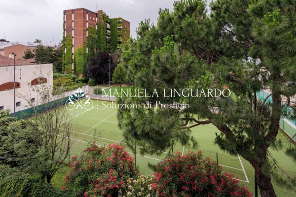 appartamento in vendita a Milano in zona San Siro