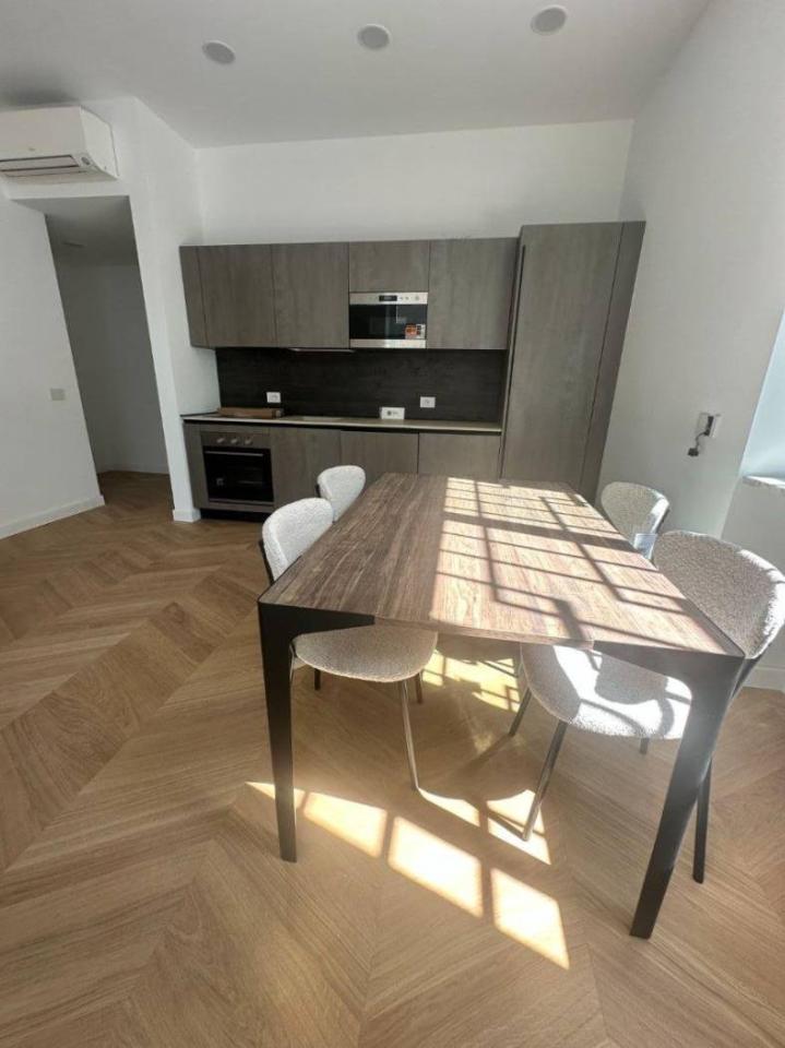 appartamento in vendita a Milano in zona Isola