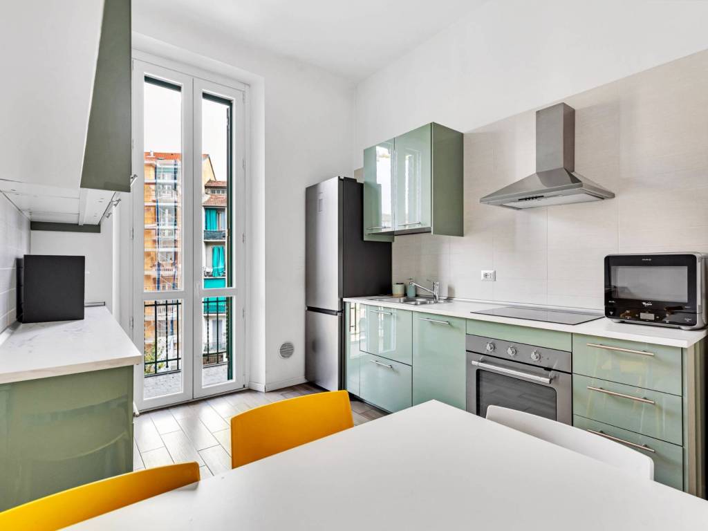 appartamento in vendita a Milano in zona Città Studi