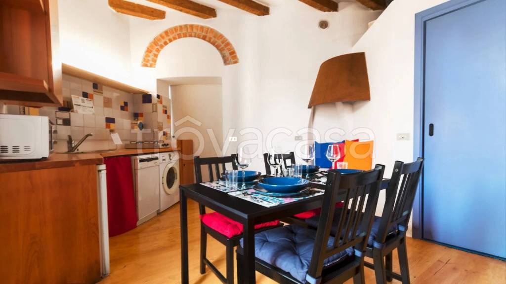 appartamento in vendita a Milano in zona Isola